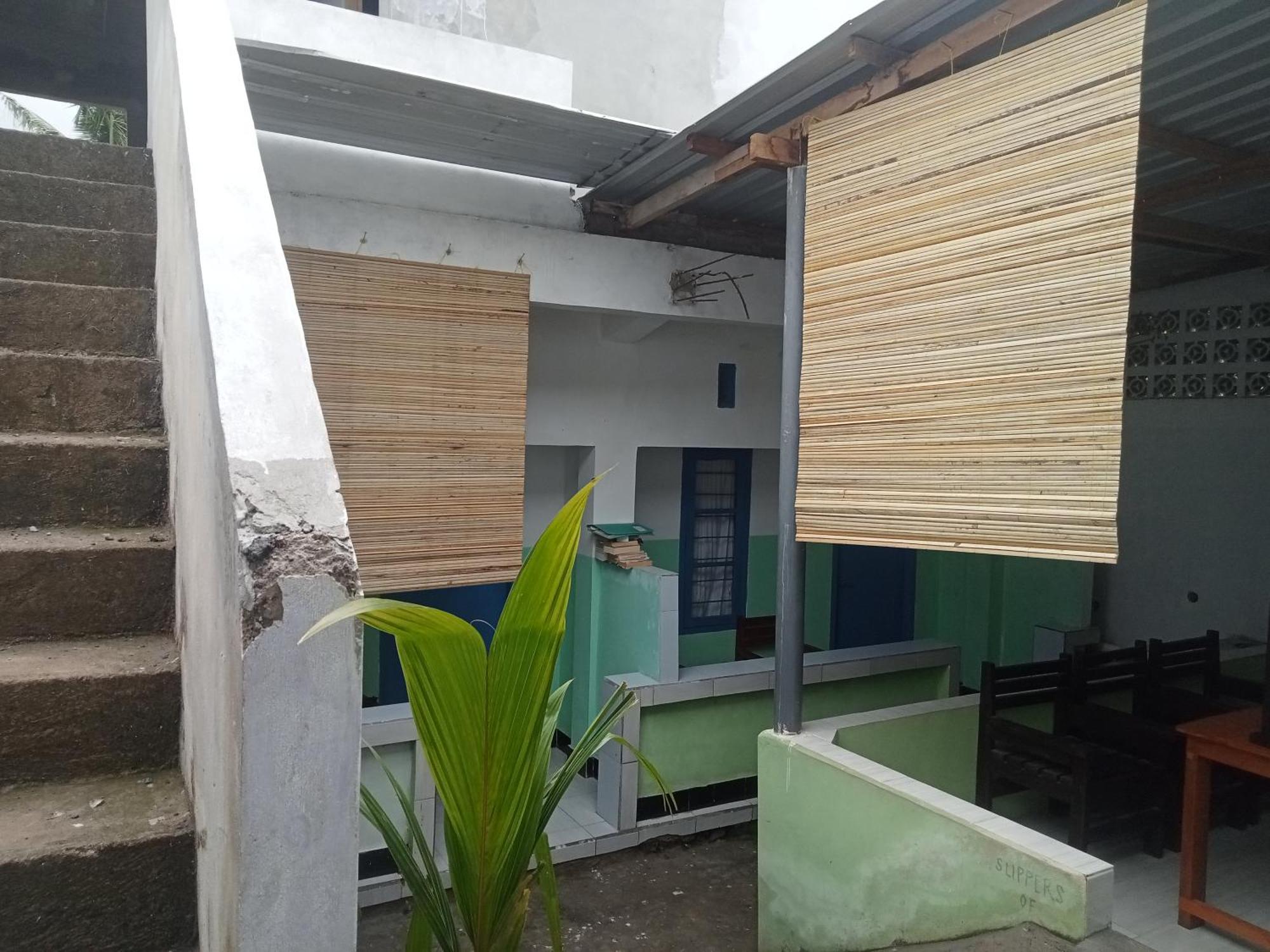 Bulan Homestay Plambi Room photo